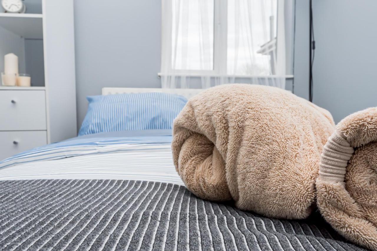 Shirley House 2, Self Catering Guest House, Self Check In, Smart Locks, 10 Min Walk To Southampton General, Aspire And Princess Anne Hospitals, Access To Fully Equipped Kitchen, Excellent Transport Links, Ideal For Longer Stays And Hospital Shifts Kültér fotó
